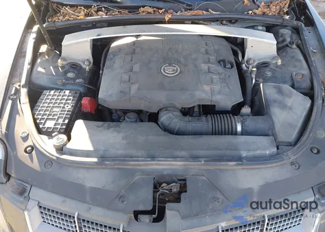 2010 Cadillac Cts Luxury z USA, uszkodzony, nr VIN 1G6DH5EG1A0125106